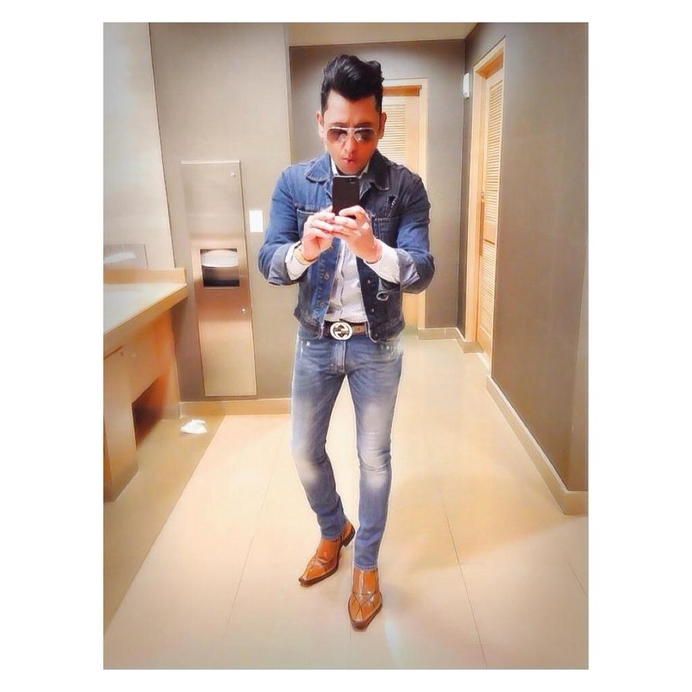 Meet your Posher, Carlos